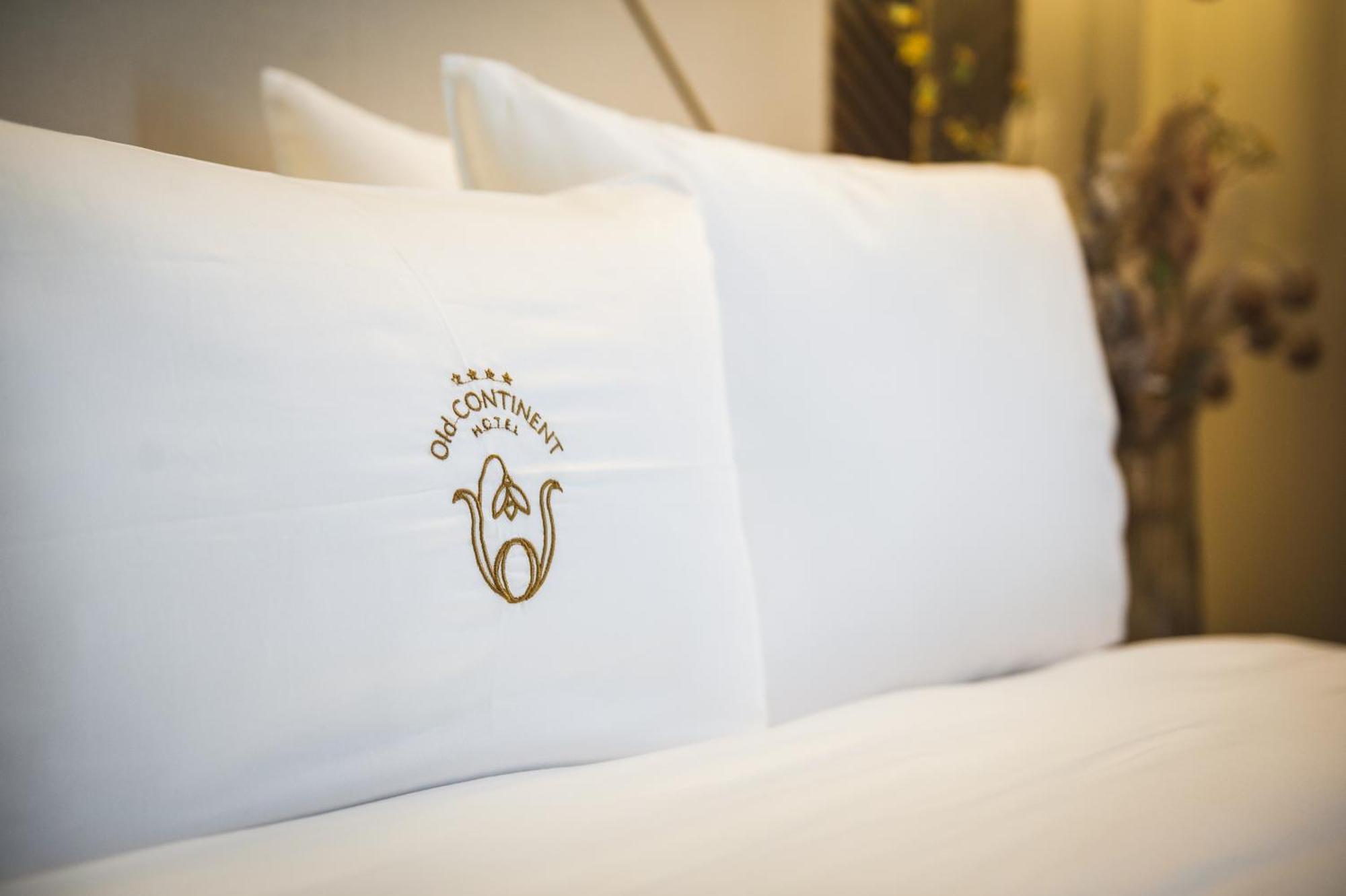 Old Continent Hotel Ужгород Екстериор снимка